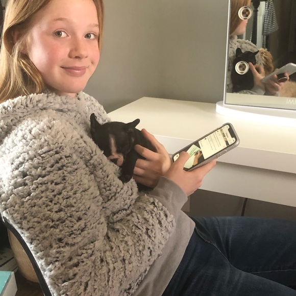 Meet your Posher, Alaina - Picture 3 of 4